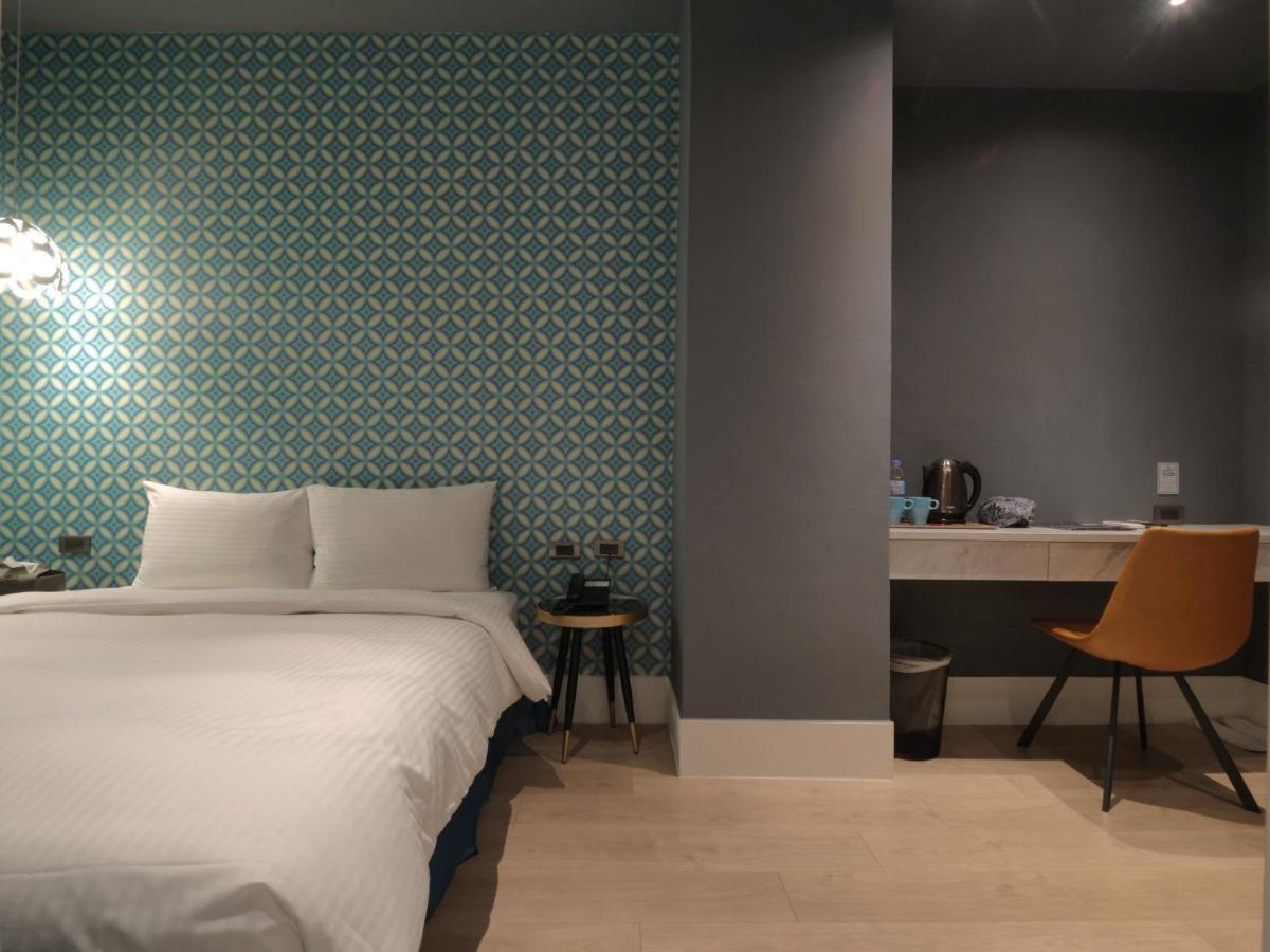 Modern Inn Taizhong Zewnętrze zdjęcie