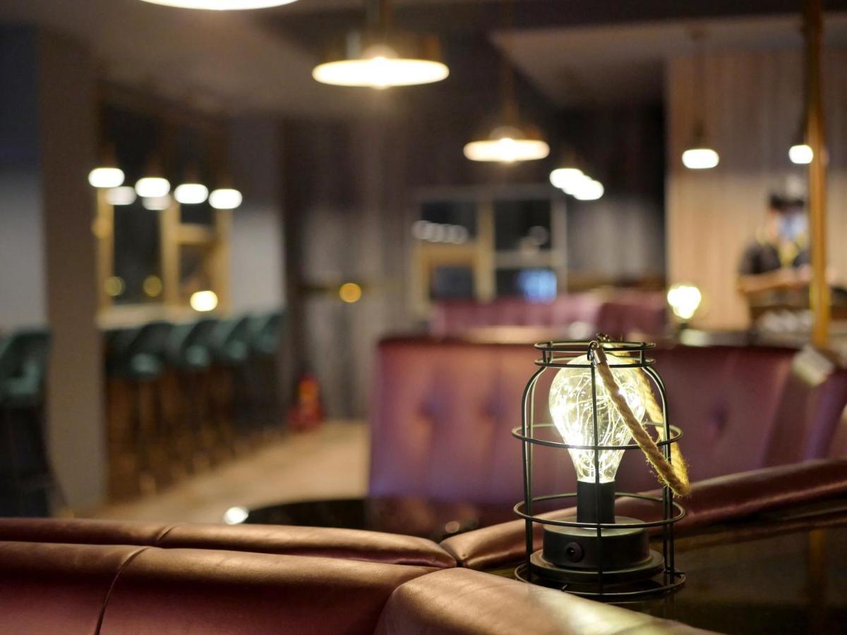 Modern Inn Taizhong Zewnętrze zdjęcie