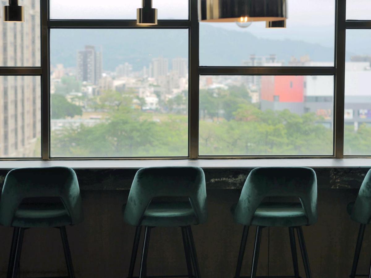 Modern Inn Taizhong Zewnętrze zdjęcie