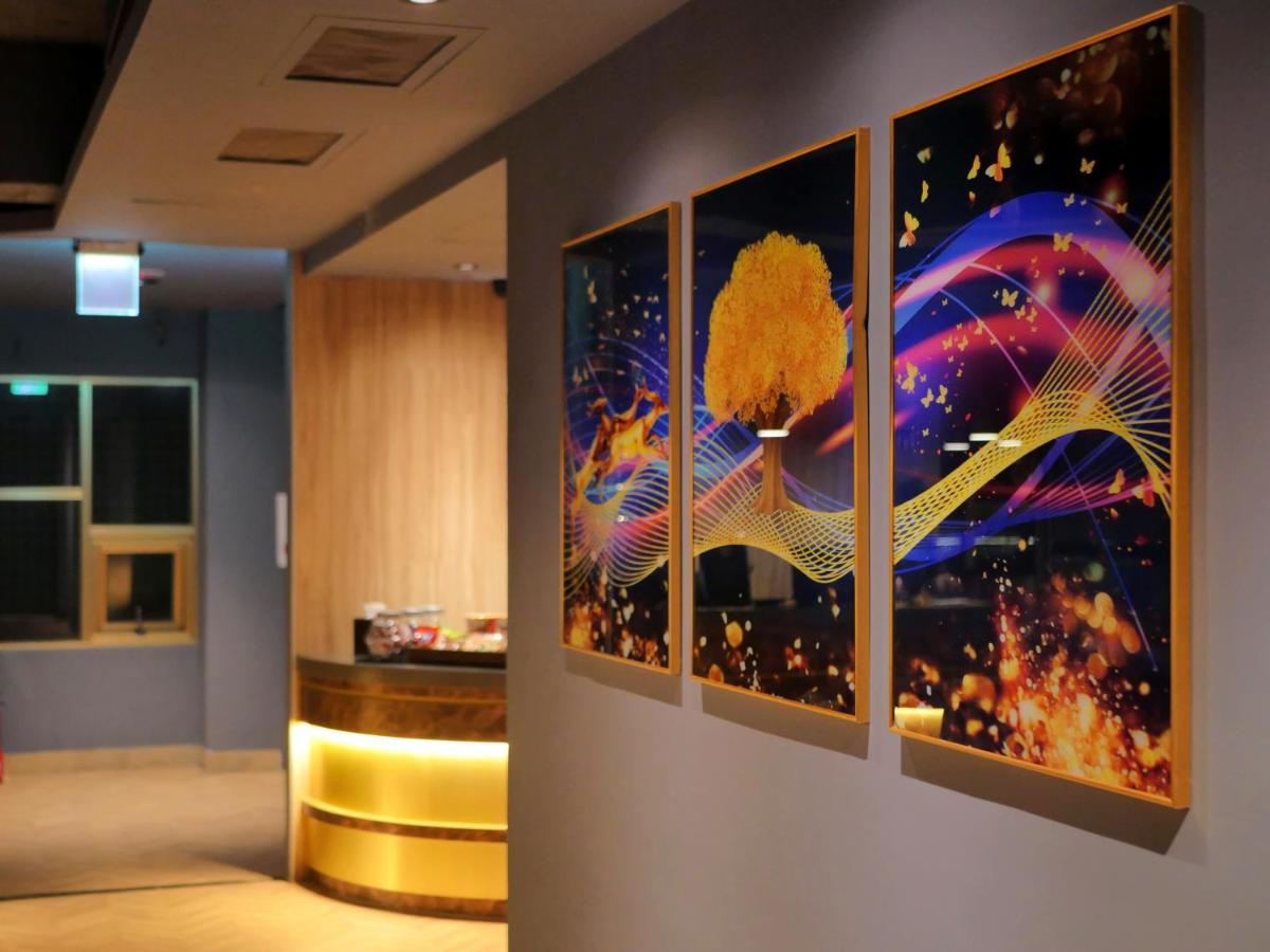 Modern Inn Taizhong Zewnętrze zdjęcie