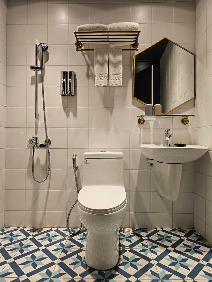 Modern Inn Taizhong Zewnętrze zdjęcie
