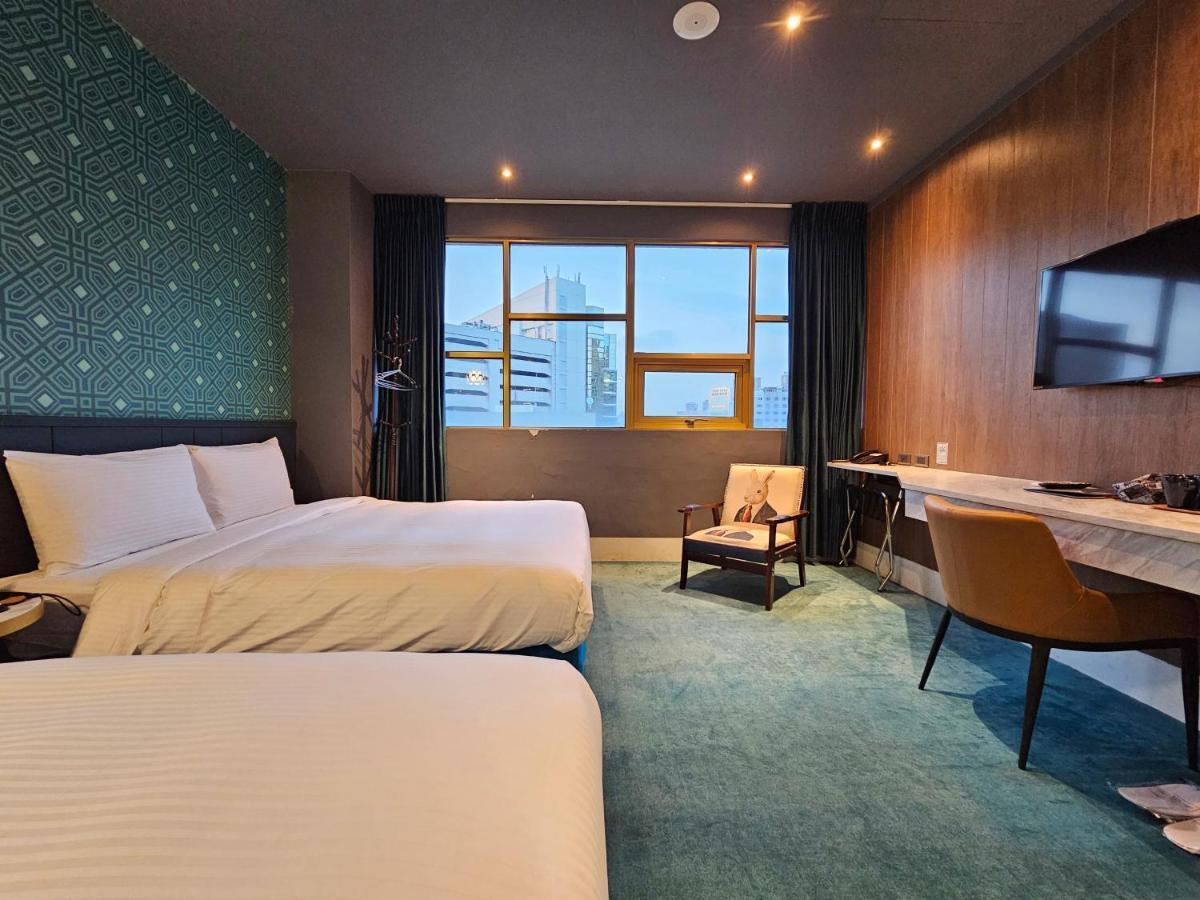 Modern Inn Taizhong Zewnętrze zdjęcie