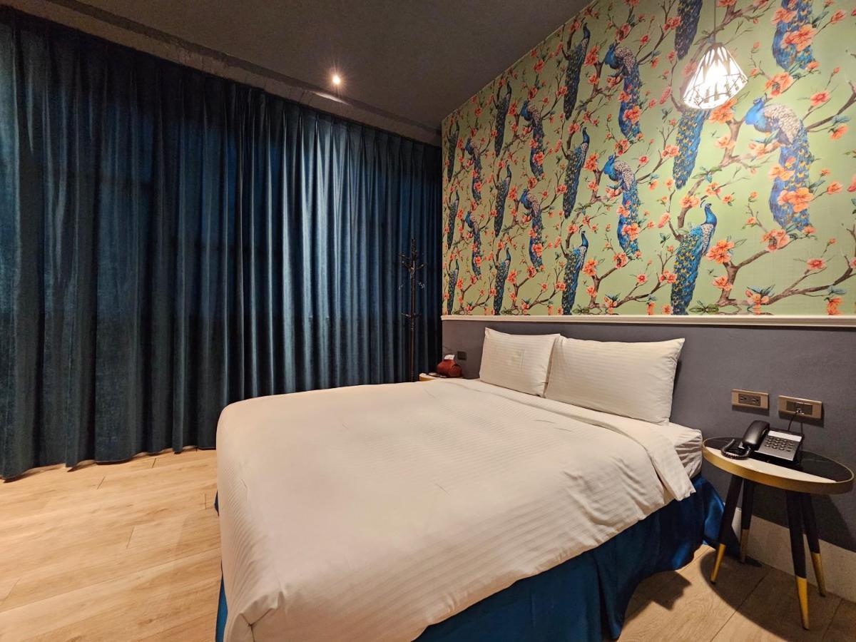 Modern Inn Taizhong Zewnętrze zdjęcie