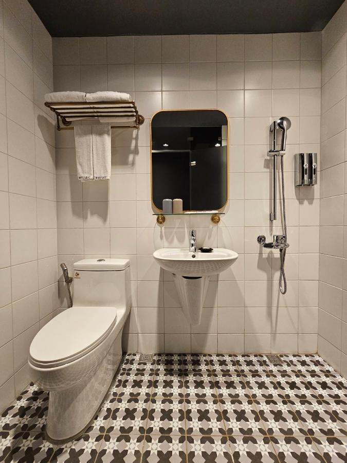 Modern Inn Taizhong Zewnętrze zdjęcie